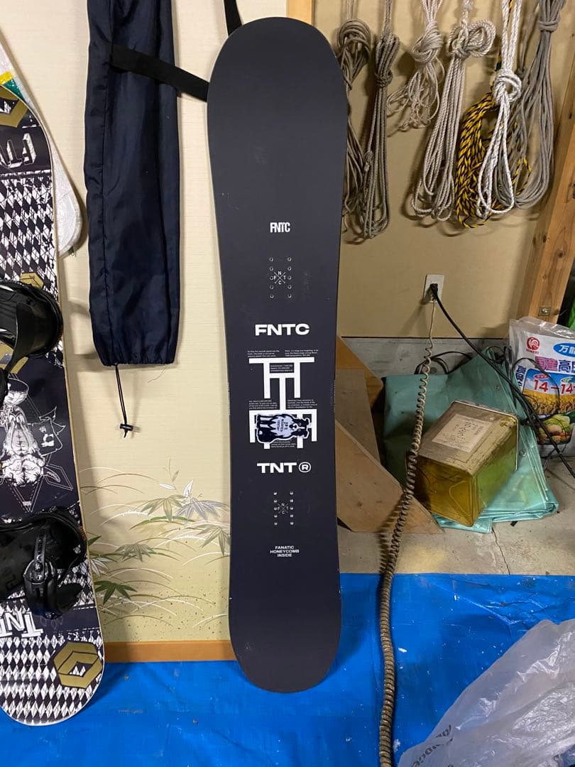 FNTC TNT R 157cm 22-23モデル 中古 使用少 美品 グラトリ
