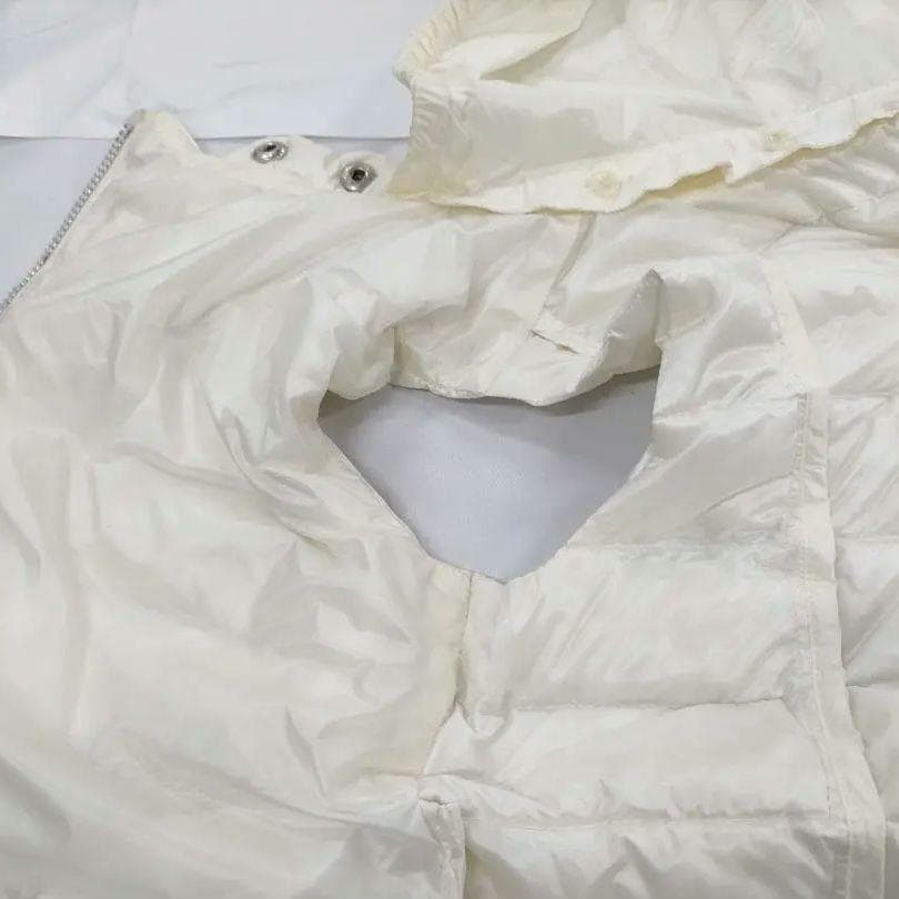 モンクレール ダウンベスト 10A レディースXXS〜XS アイボリー 433