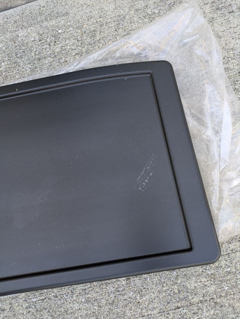 日産セレナ　C27用ラゲッジテーブル　ほぼ未使用品