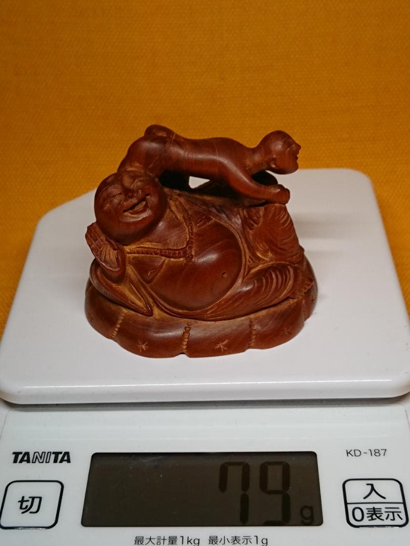 木彫り　人形　木製　古玩　オブジェ　置物　インテリア　工芸品　美術品　A3421