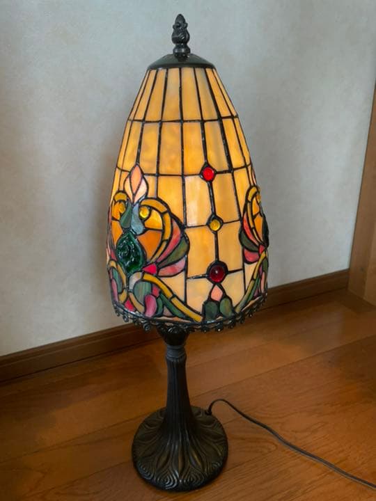 ステンドグラスランプ