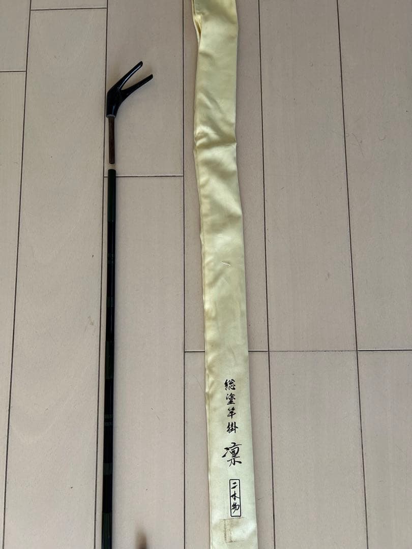 ダイワ竿掛け　凛　二本物、万力セット