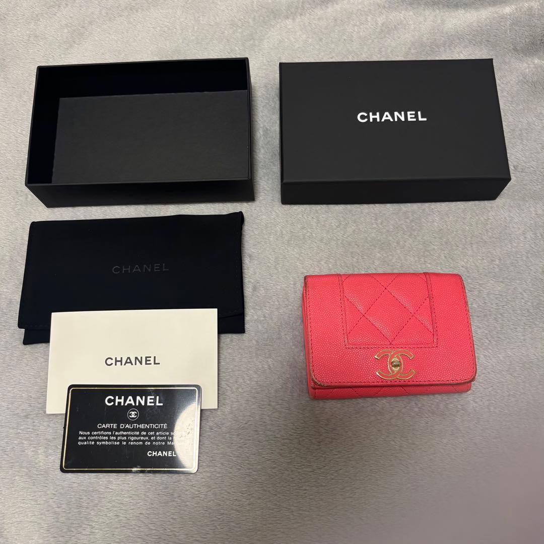 CHANEL ミニウォレット 三つ折り財布　マドモアゼル ピンク