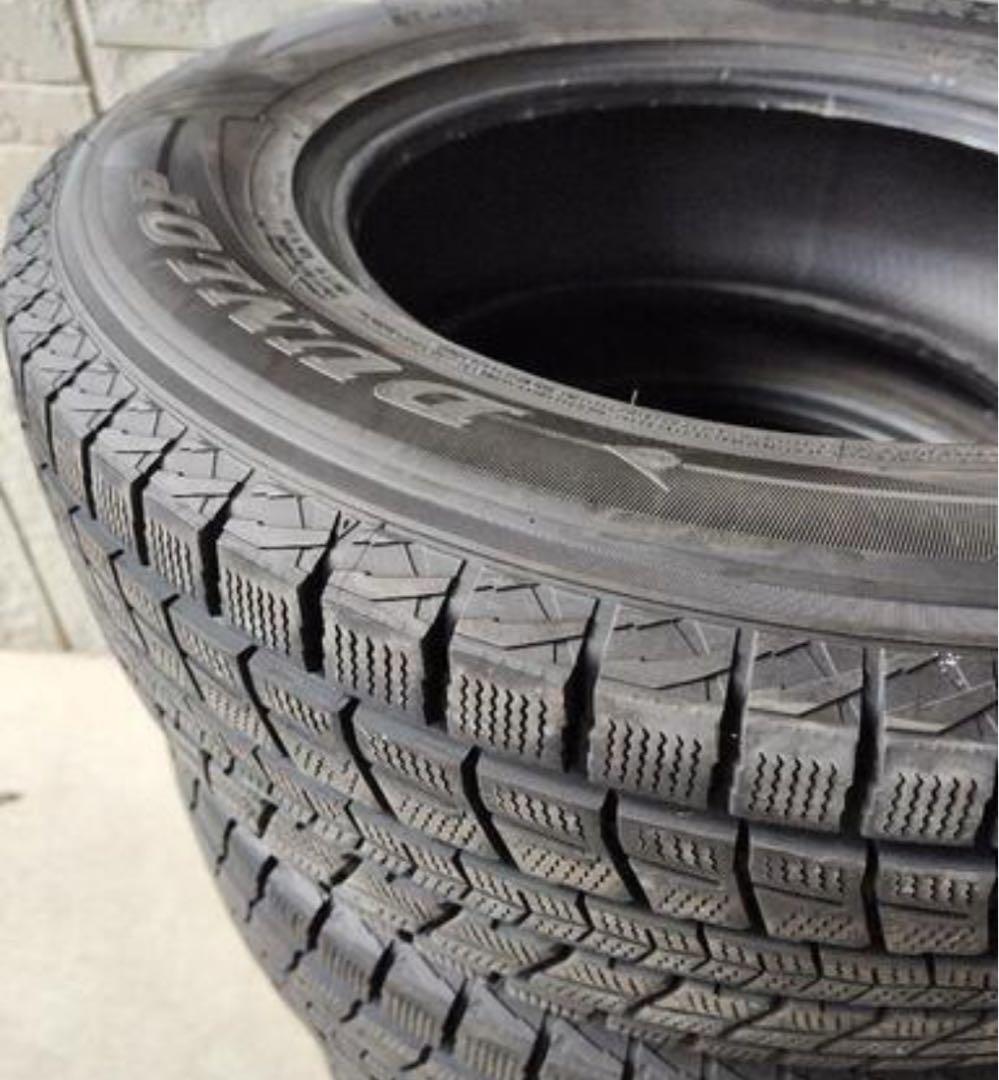 スタッドレスタイヤ215/70/16インチ2020年製造