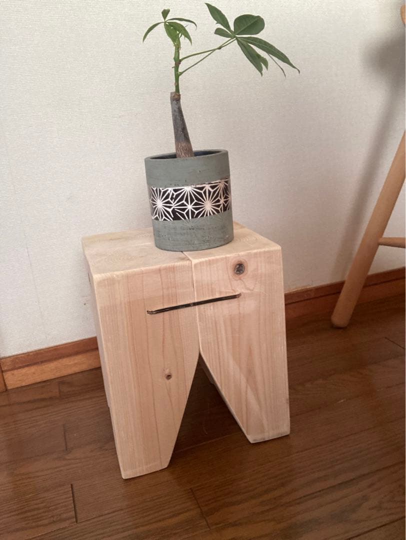送料込◯ヒノキスツール◯北欧やカフェ、ナチュラルインテリア