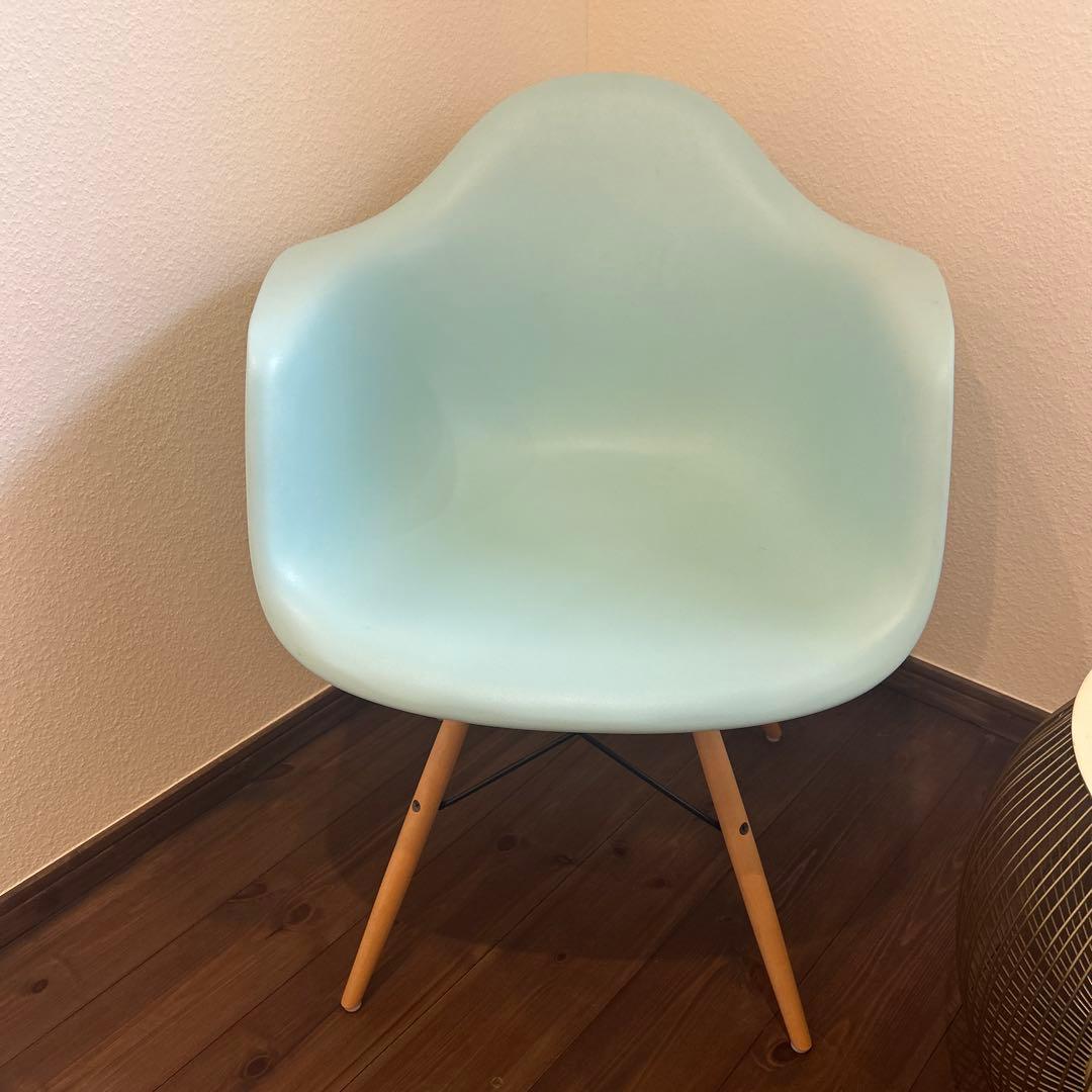 美品ハーマンミラー イームズ プラスチック シェル アーム チェア DAWライム