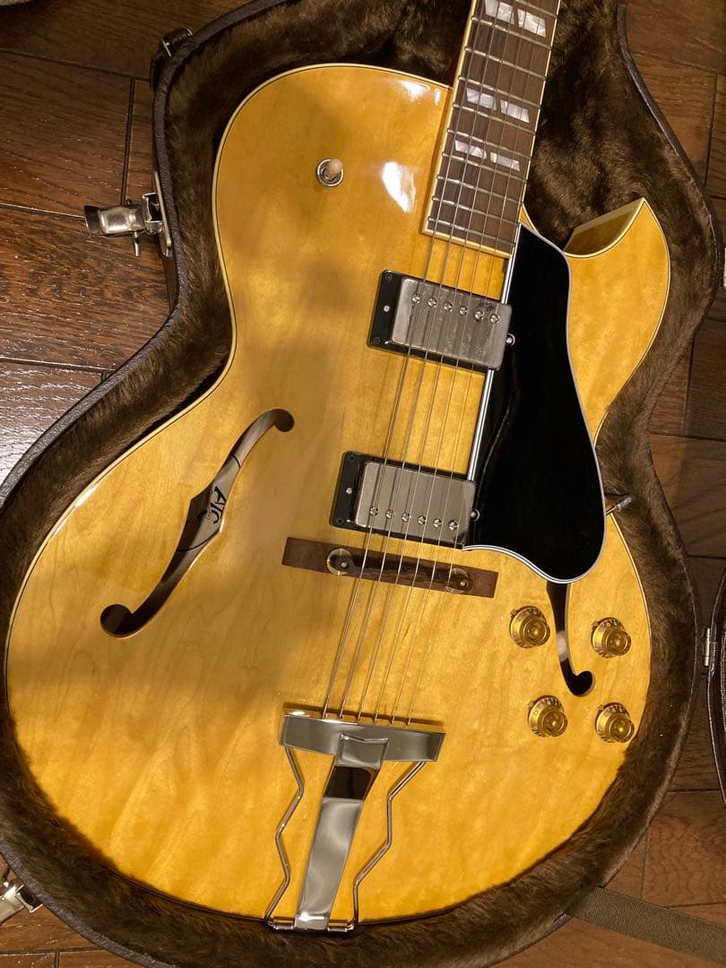 ギター Archtop Tribute Custom ATC175D ES-175