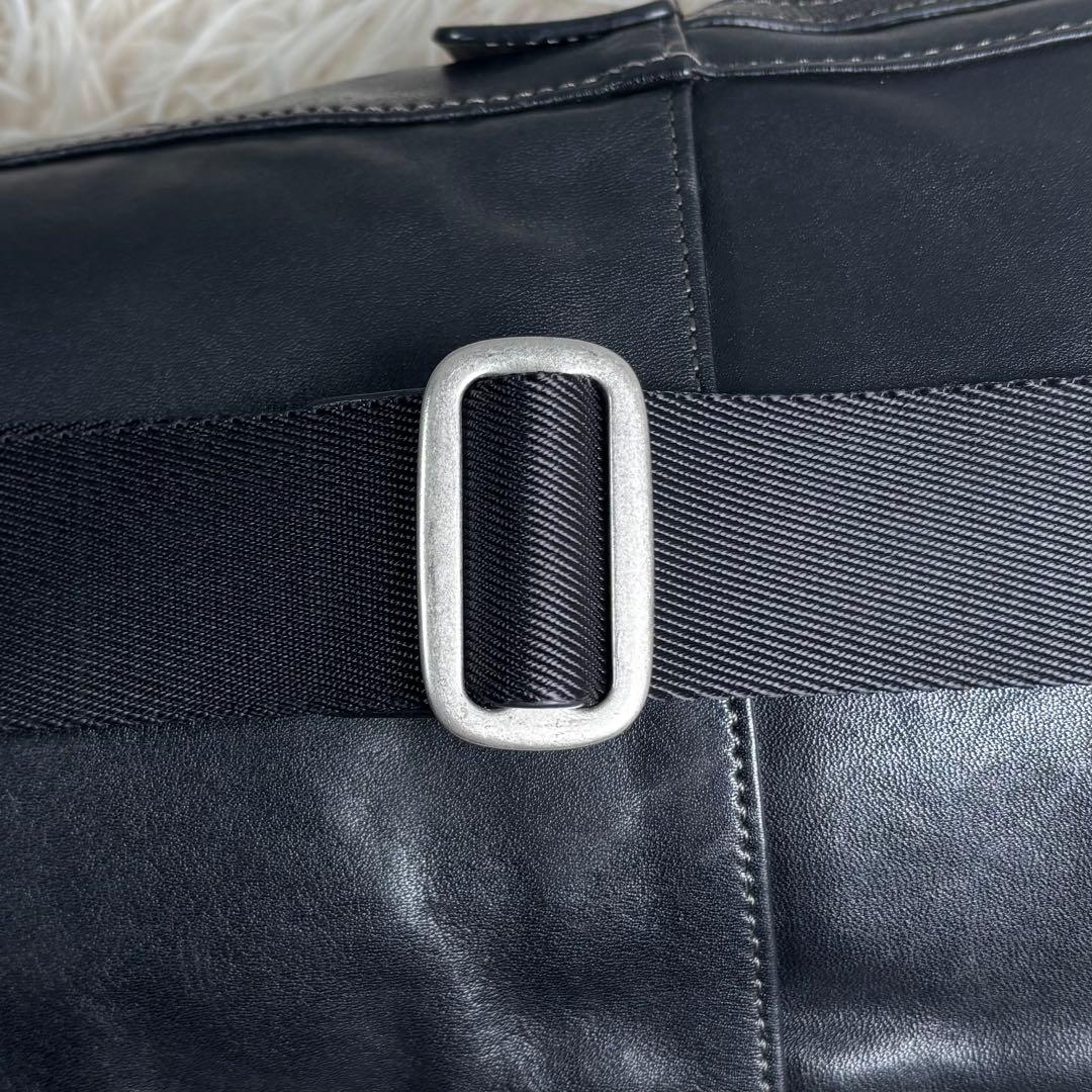 Paul Smith ポールスミス　オールレザー　ボディバッグ　スリングバッグ