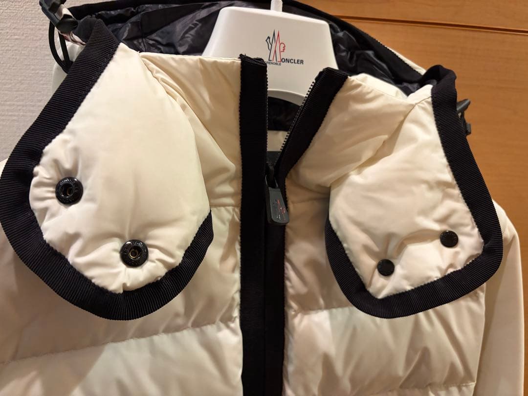 ◎高級ラインMONCLER GRENOBLE 美品◎