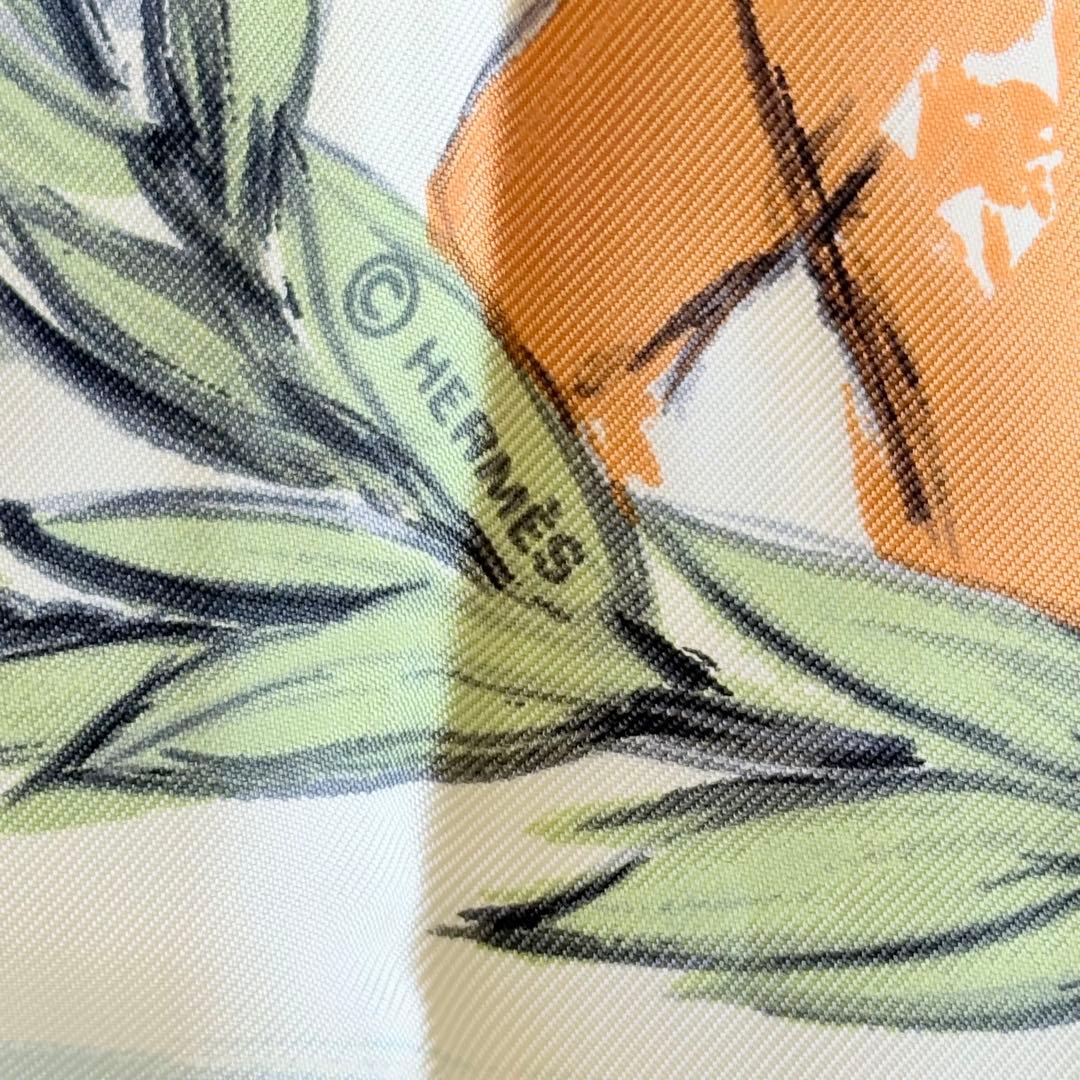 【美品】HERMES エルメ スカーフ カレ90 競馬場 シルク 箱付 ベージュ