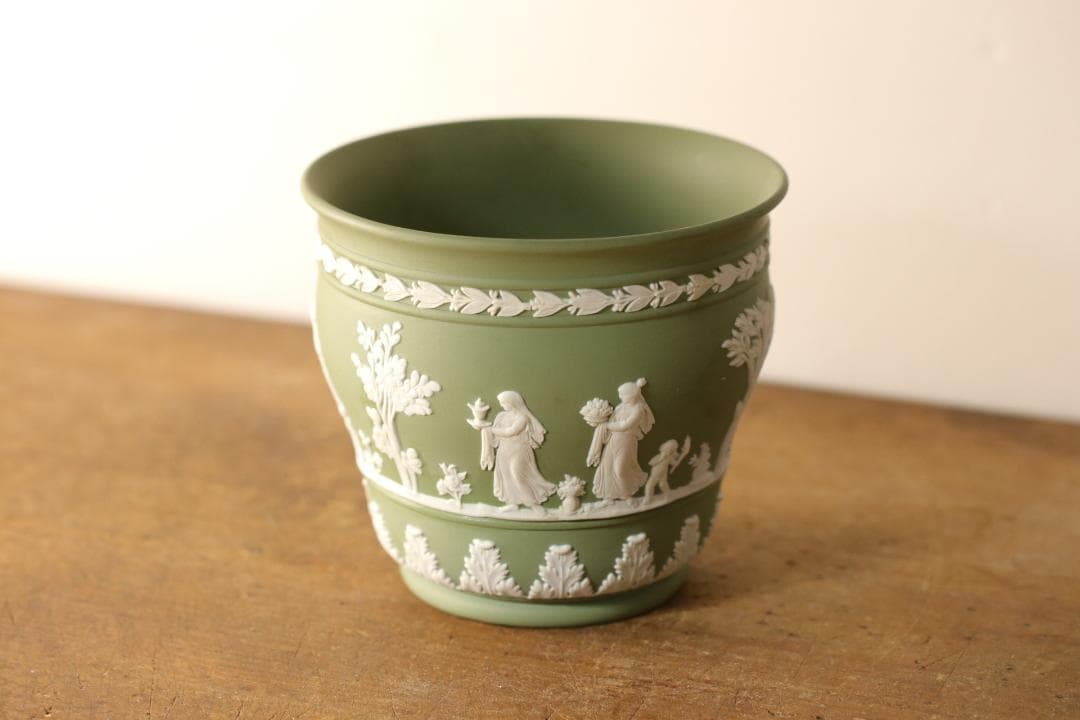 ウェッジウッド ジャスパー セージグリーン 植木鉢カバー ポット