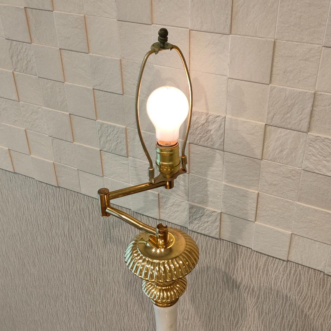 大理石　アンティークランプ　テーブル付き　調光3段階