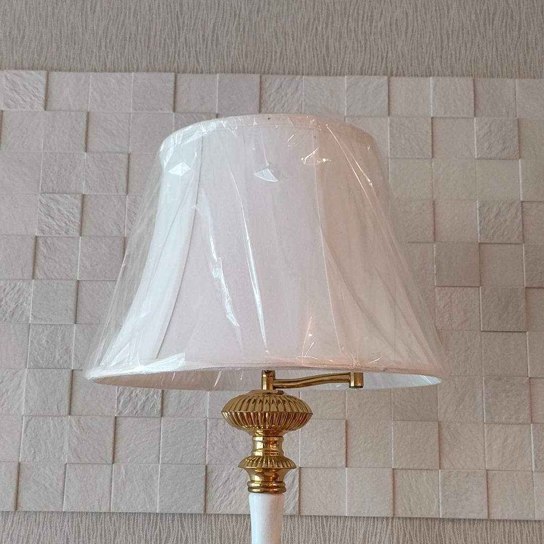 大理石　アンティークランプ　テーブル付き　調光3段階