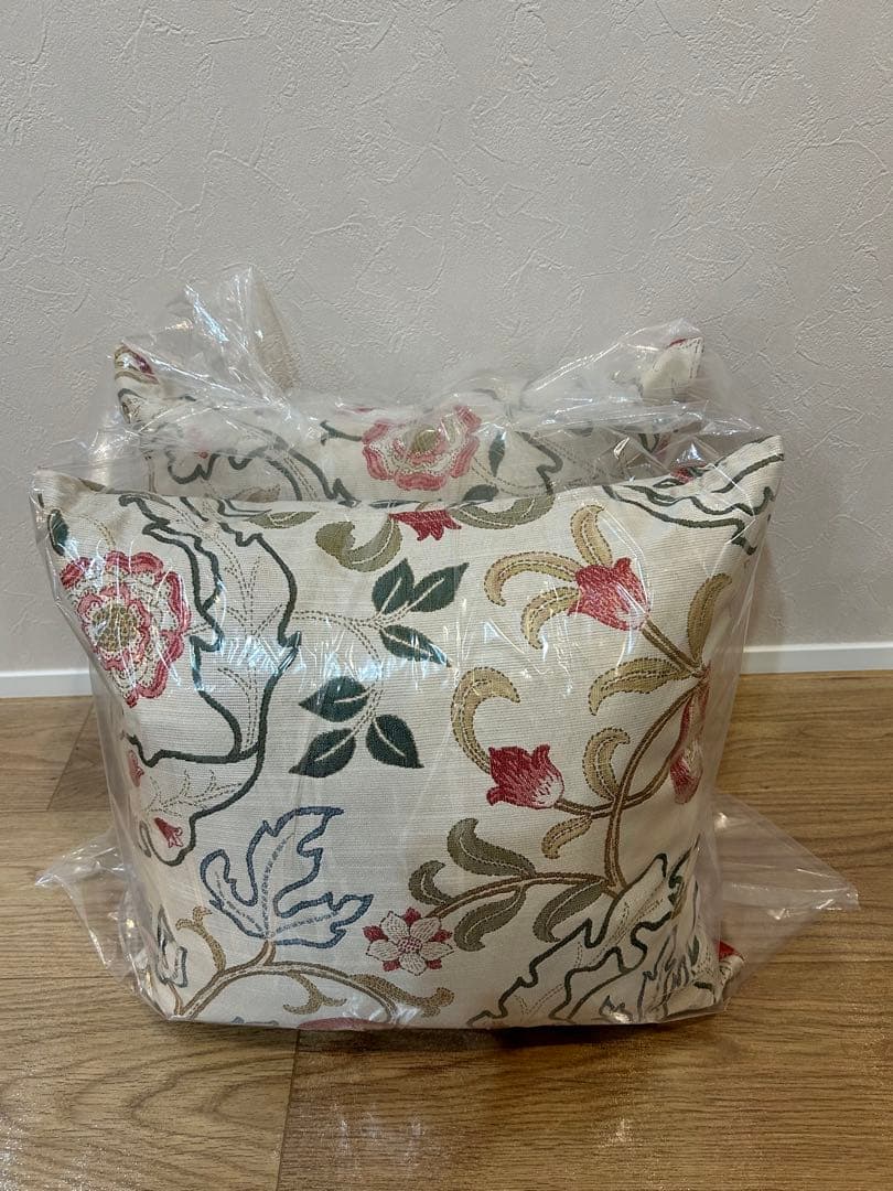 川島織物セルコンクッション