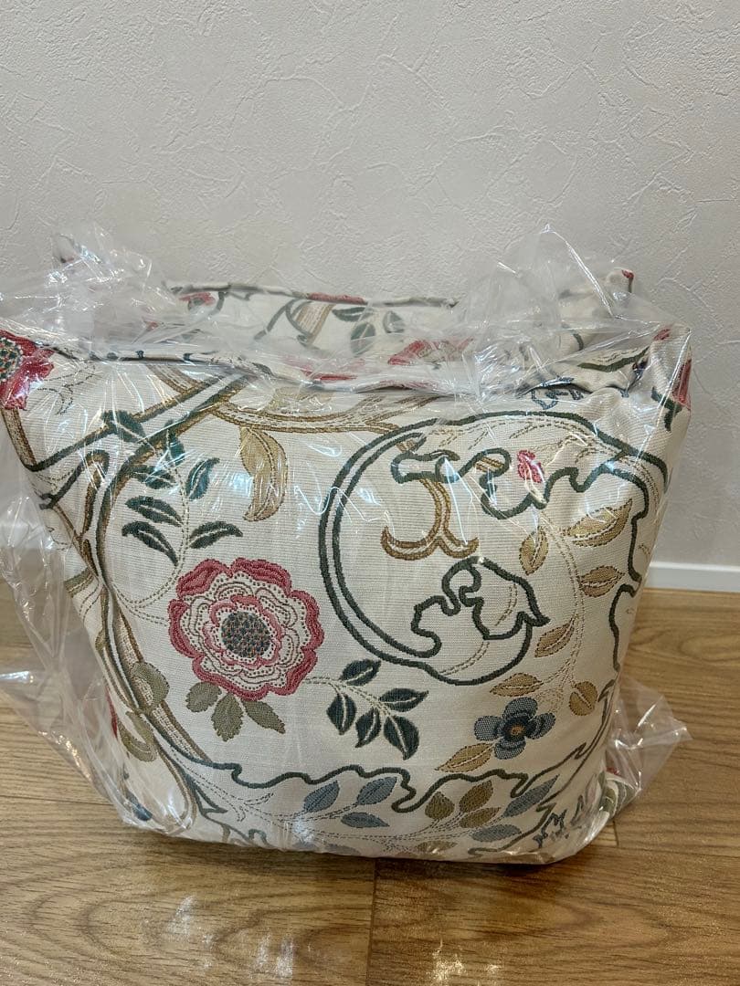 川島織物セルコンクッション