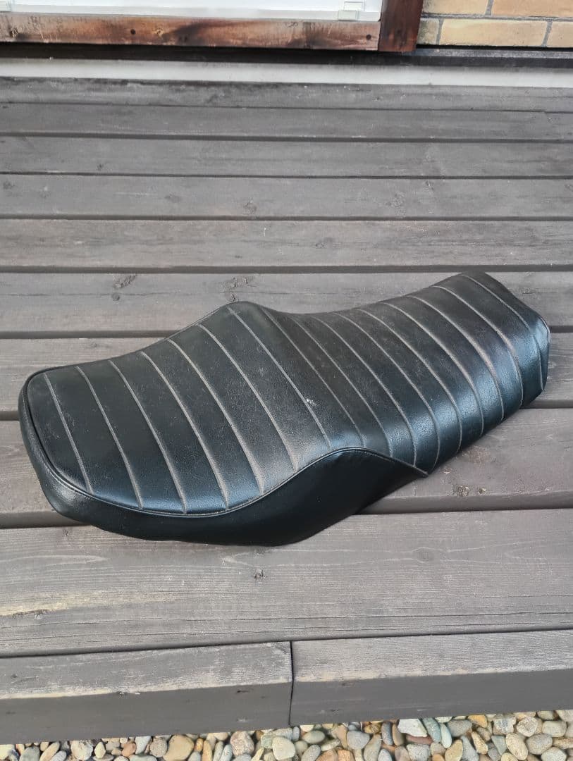 SR400 SR500 純正シート加工品？？