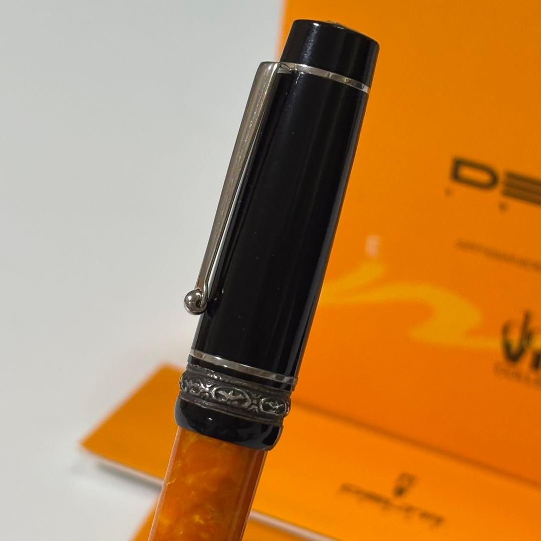 DELTAデルタ　ドルチェビータ　ミディアム　ボールペン