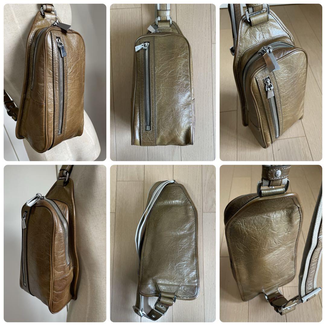 aniaryアニアリメタリックレザー縦長ボディバッグ06-07000中古カーキ