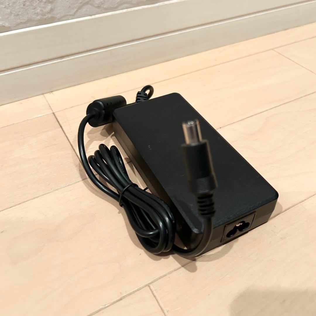 【極美品】Anker 522 Portable Power Station