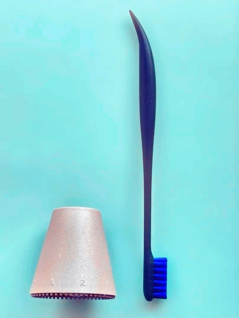 廃盤品F.スタルクのアート歯ブラシDr.kissのセットとPIAVE社の歯ブラシ