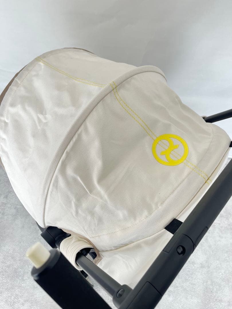 【cyber】サイベックス　 リベル シーシェルベージュ バンパーバー付き