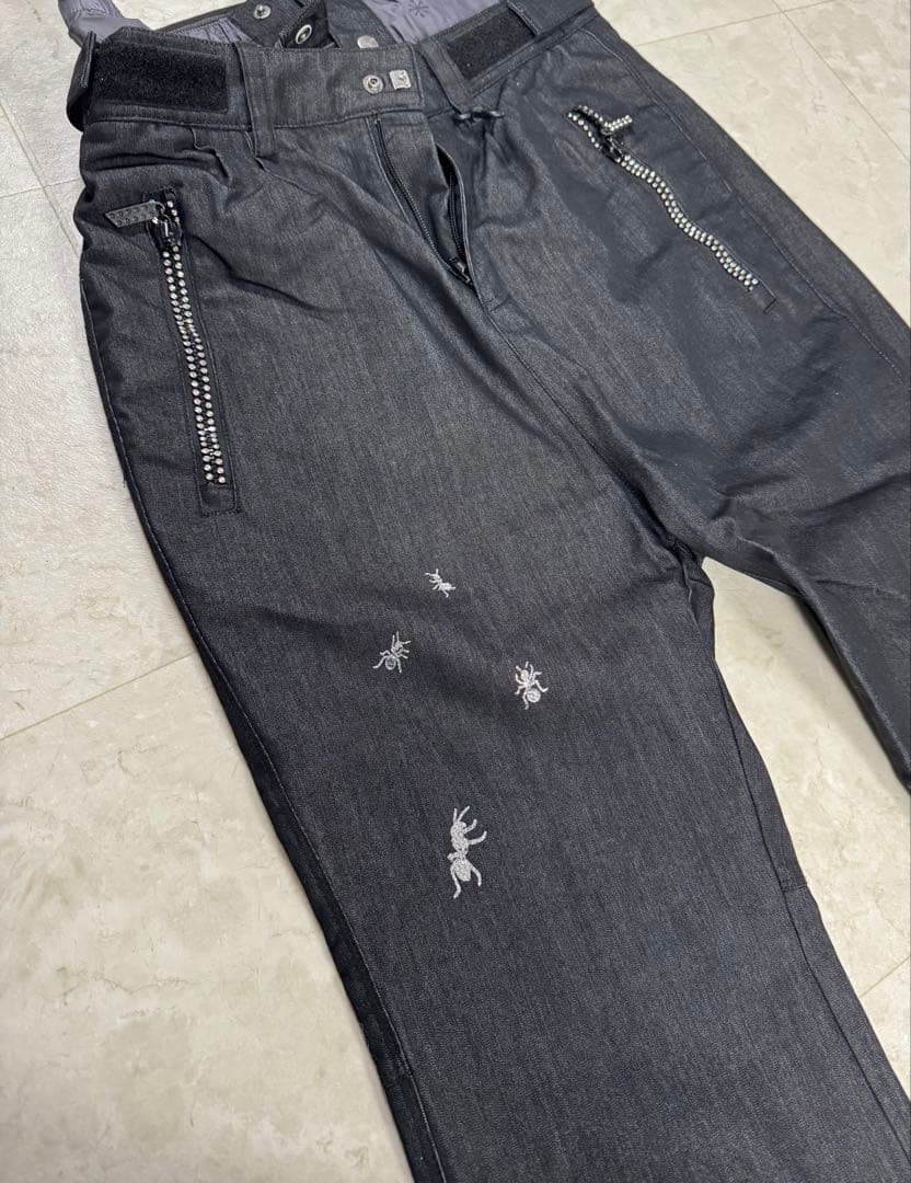 【ZEXスワロフスキー】⭐️激レア　上衣Ｍ・下L スノーボードウェアセット スカル