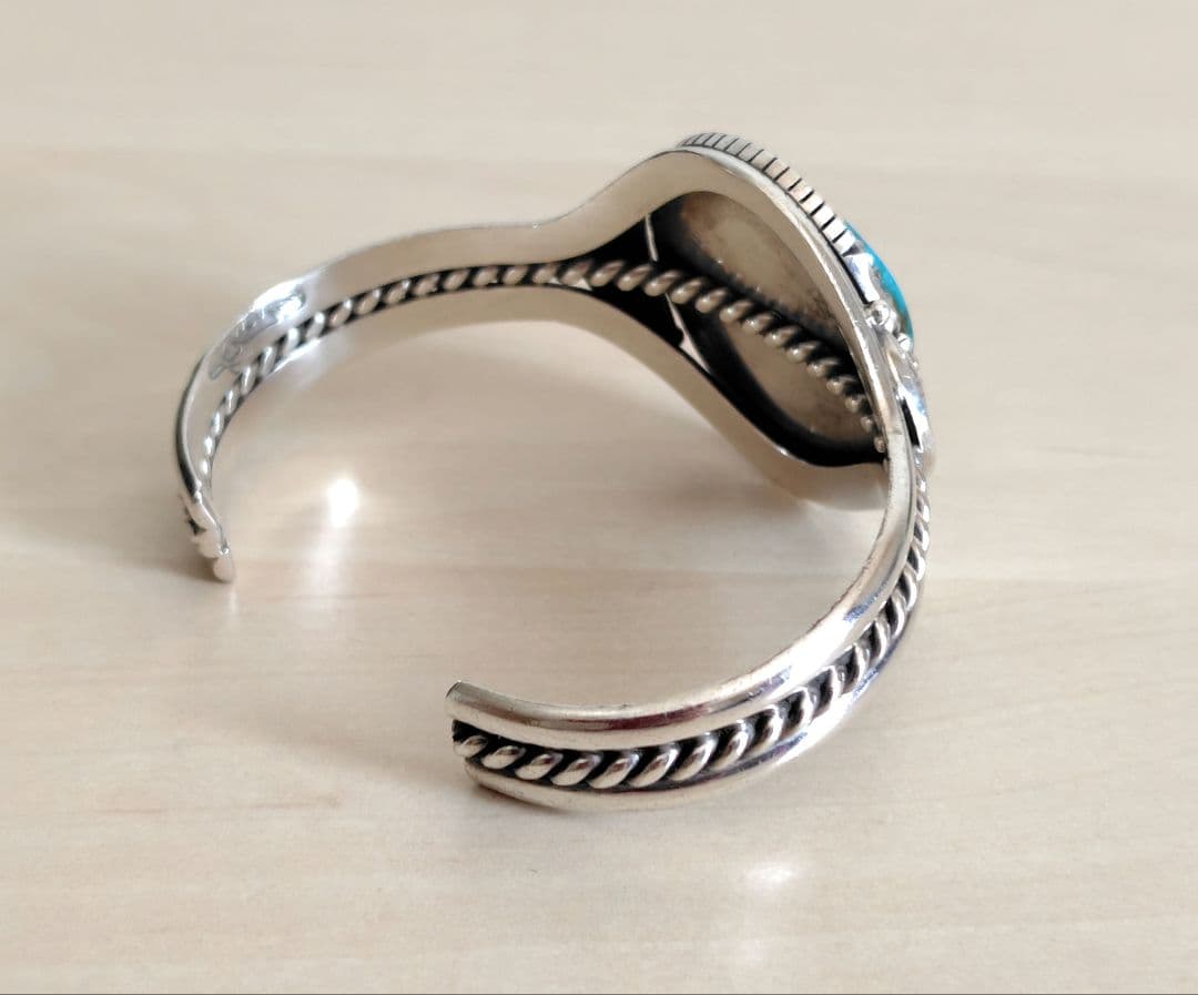 ヴィンテージ ウィルバンデバー モレンシ ターコイズ シルバー バングル ナバホ