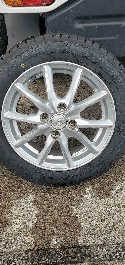 新品スタッドレストーヨーGIZ3新品バルブ　ホイールセット155/65R14②