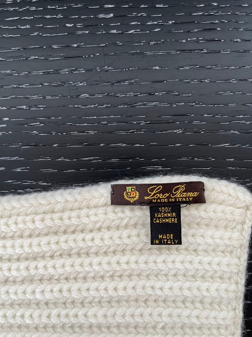 Loro Piana カシミヤ 100% マフラー オフホワイト