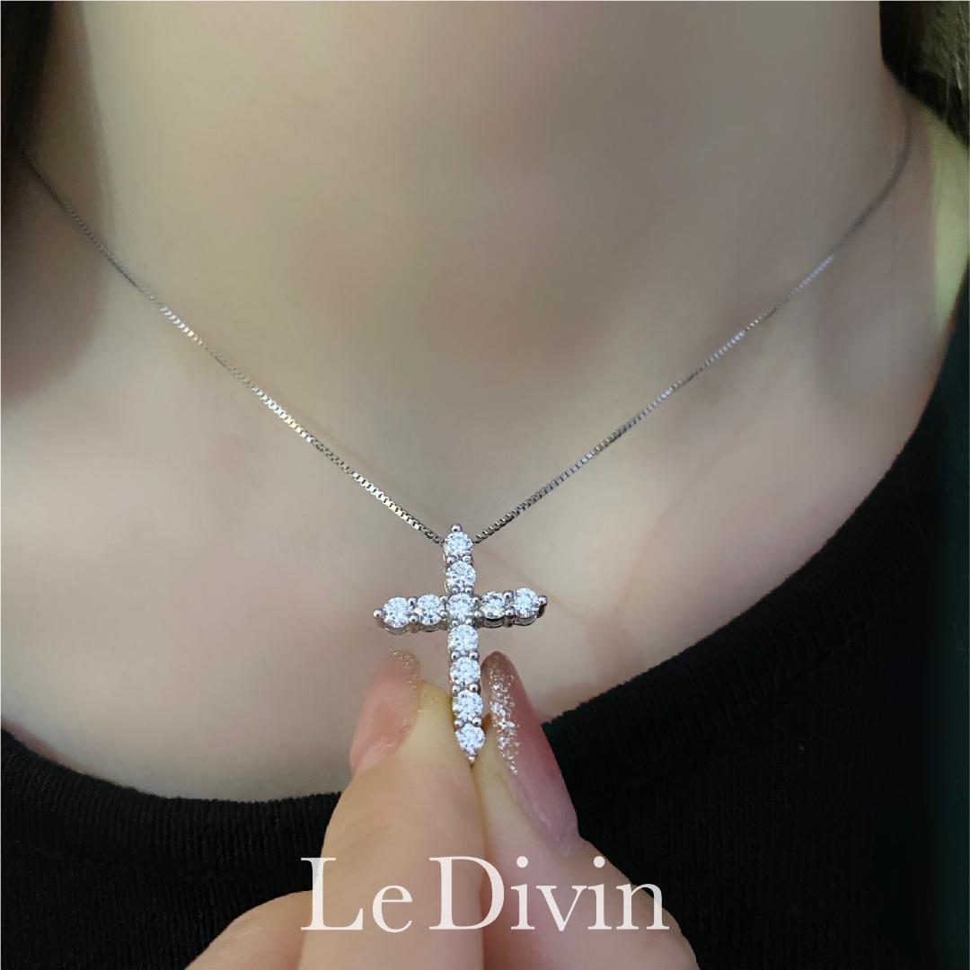 新年SALE1点限定価格 Sサイズ モアサナイト1.1ct クロスネックレス