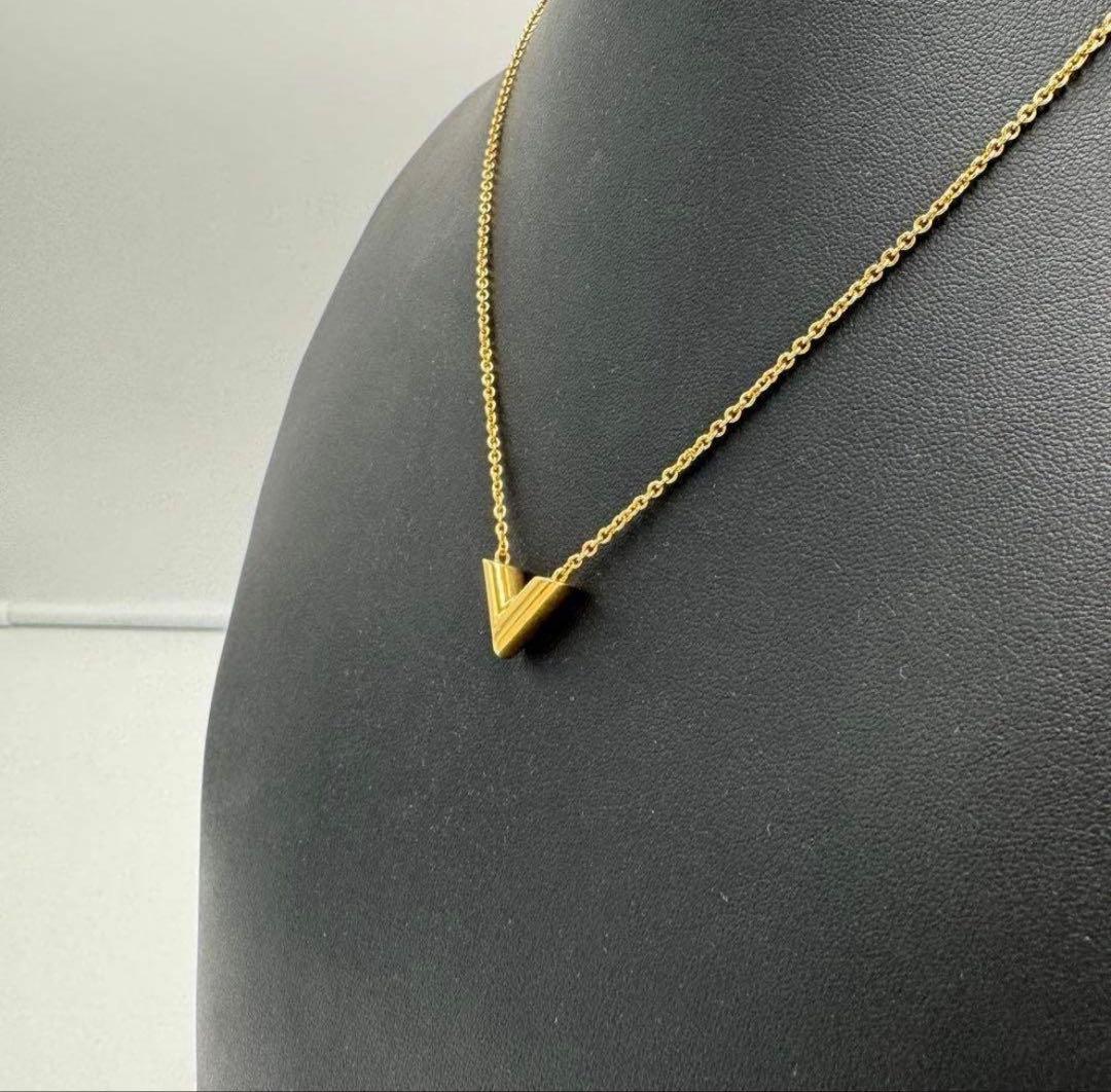Louis Vuitton ゴールド　ネックレス