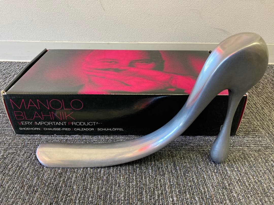 MANOLO BLAHNIK シューホーン シルバー