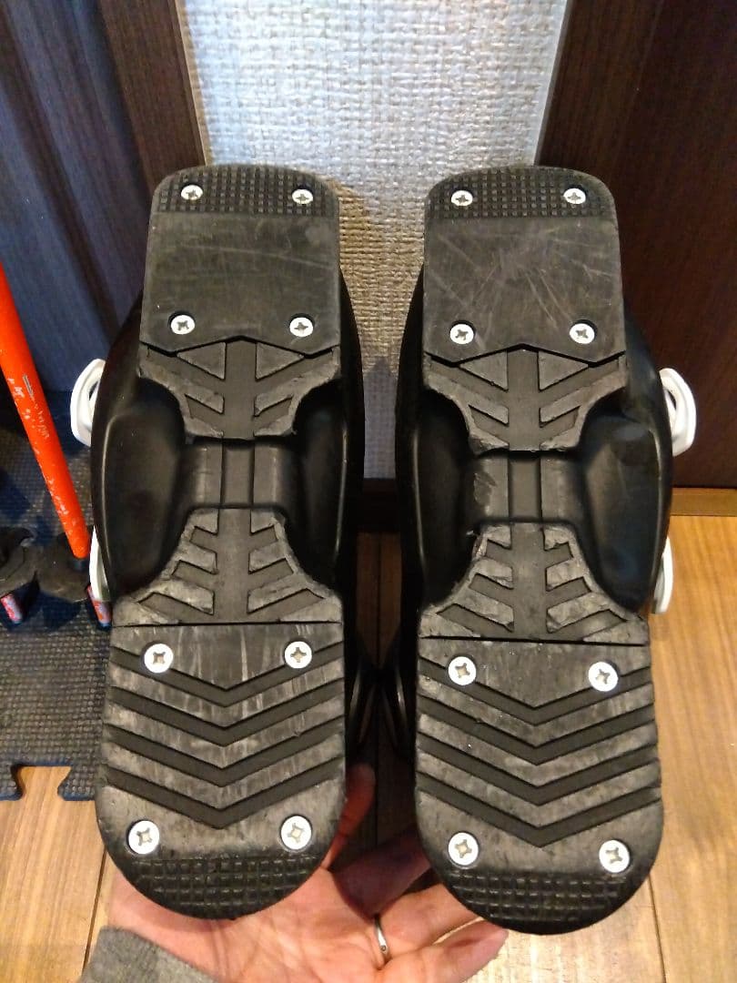 【ハイエンドモデル】SALOMON 子供用 スキーセット メンテ・WAX済み✔