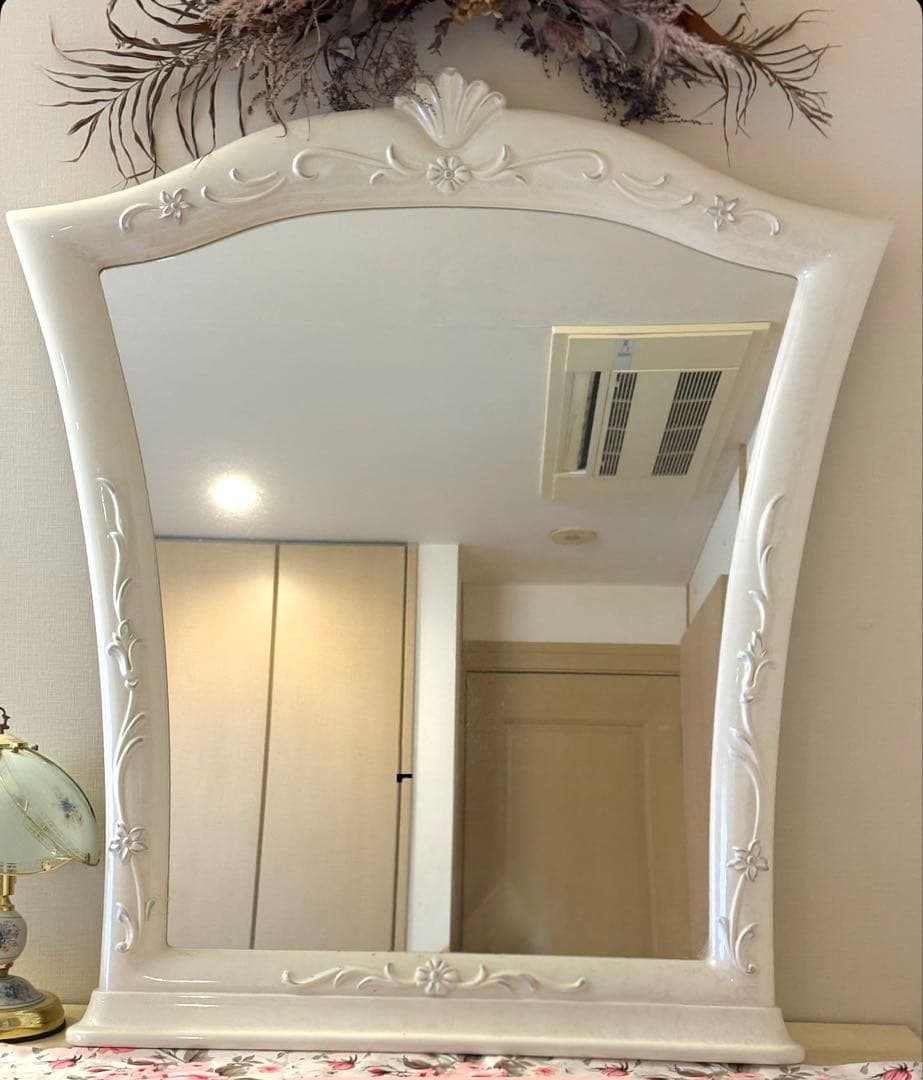 アーチ型ホワイト壁掛けミラー