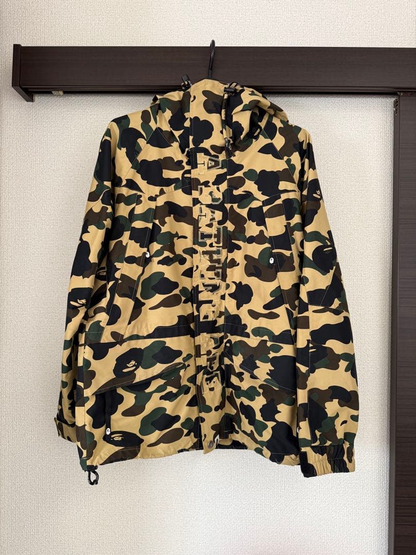 名作 APEスノボジャケットGORE-TEXイエローカモ黄迷彩