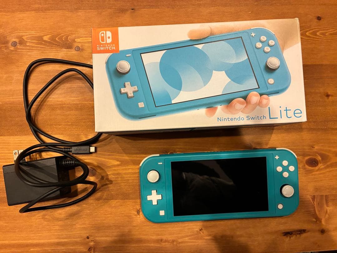 合場Nintendo Switch Lite ジャンク品（SDカード付き）