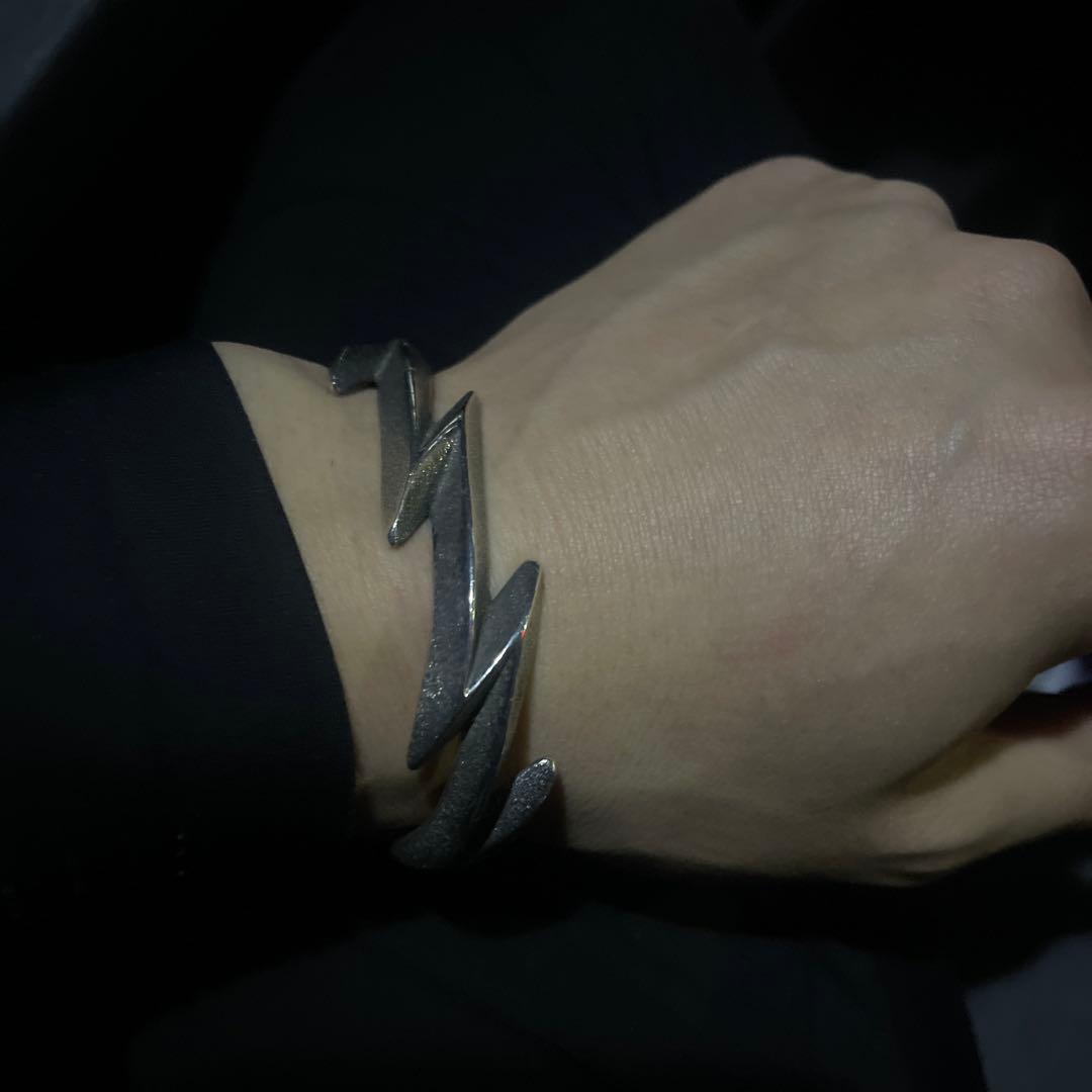 【本日迄最安値】Aaron Anderson ライトニングバングル