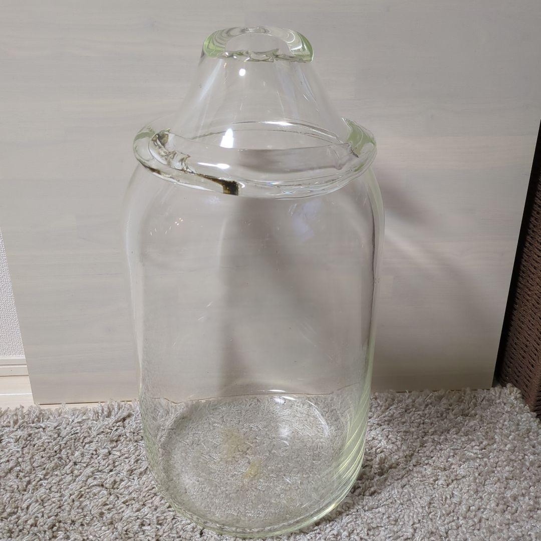 ★大きなガラスの空き瓶★