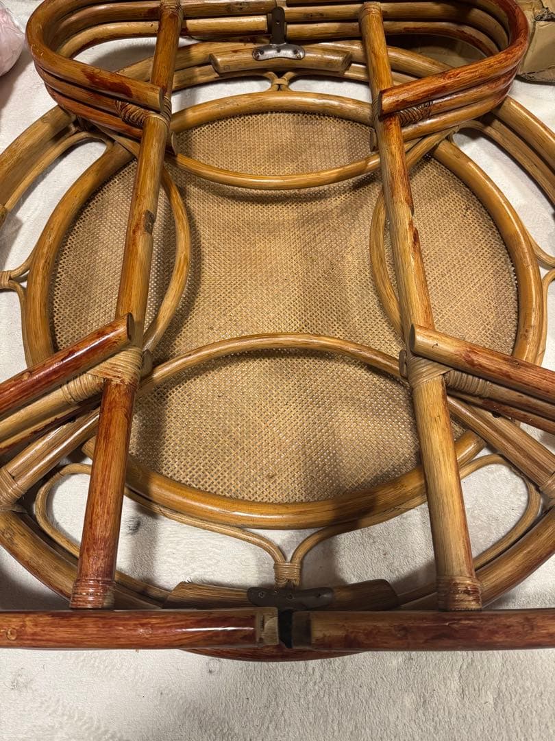 昭和レトロ　ラタン ガラステーブル 籐 　座卓　円卓　ヴィンテージ おしゃれ