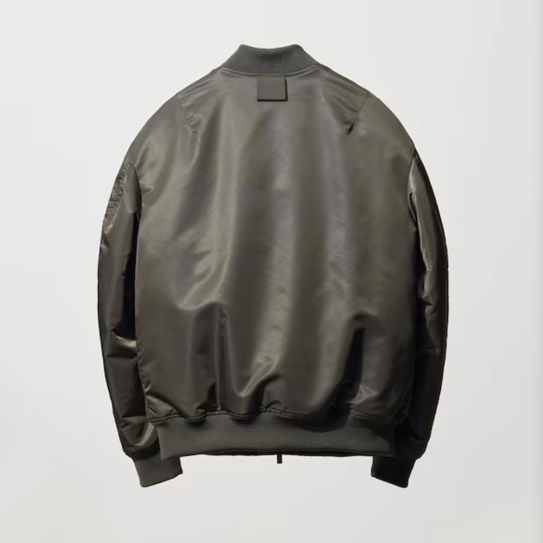 UNIQLO ユニクロ＋J ハイブリッドダウンオーバーサイズMA−1 BLACK