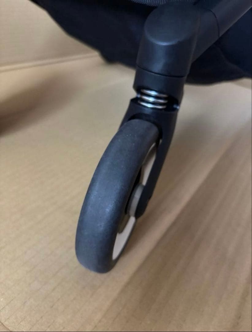 サイベックス　リベル　2024 キャンバスホワイト　バンパー付き