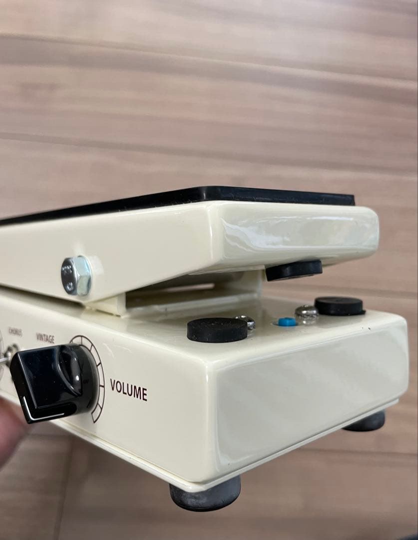 Fulltone Mini Deja Vibe MDV-2 エフェクター