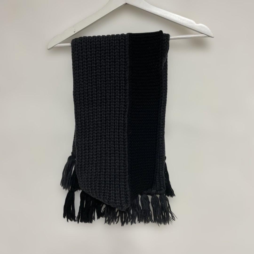 GUCCI グッチ ニット フリンジ マフラー ロゴ刺繍 ブラック 中古