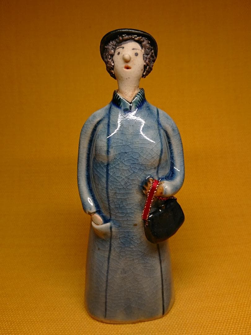 人形　陶器　ヨーロッパ　オブジェ　置物　インテリア　工芸品　美術品　A2599