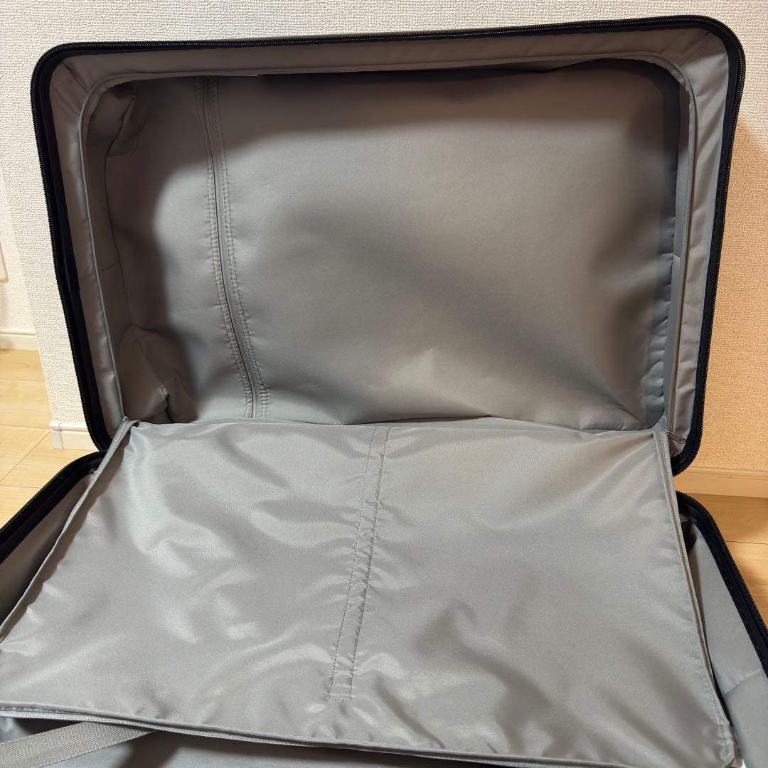 無印良品　バーを自由に調節できるハードキャリーケース　75L