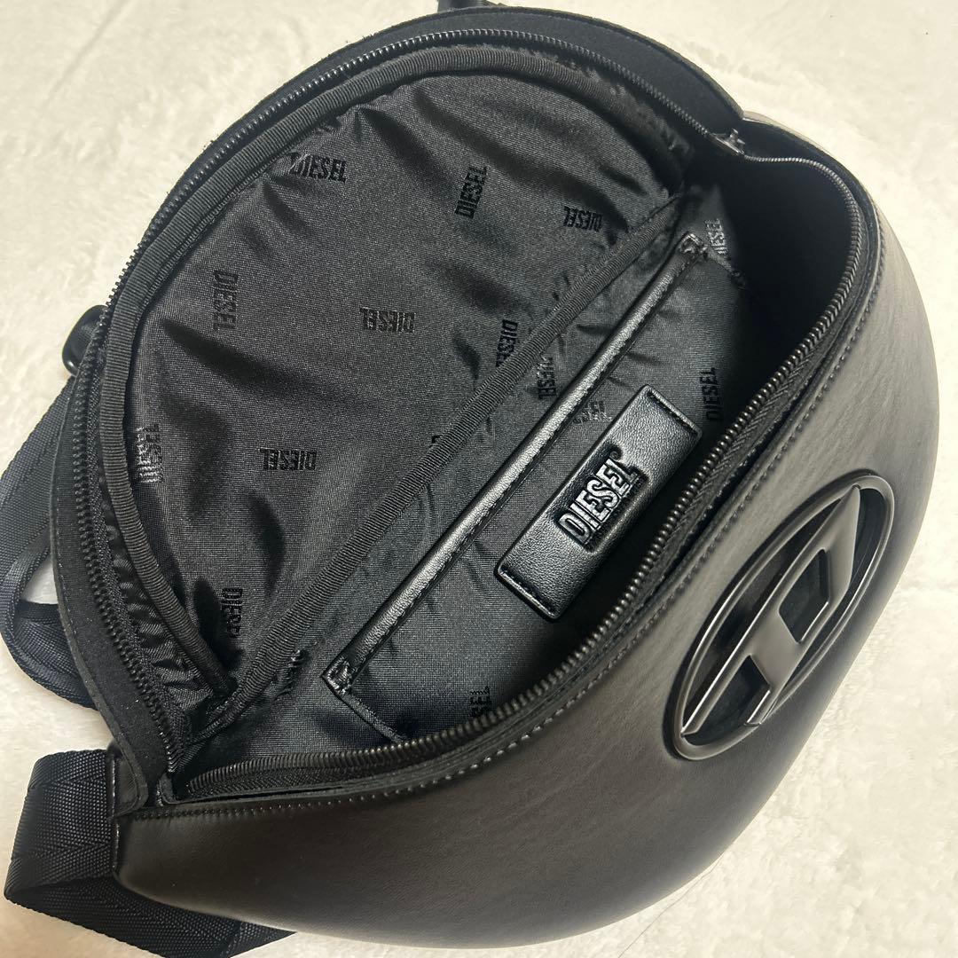 diesel ボディバック　dロゴ　レザー