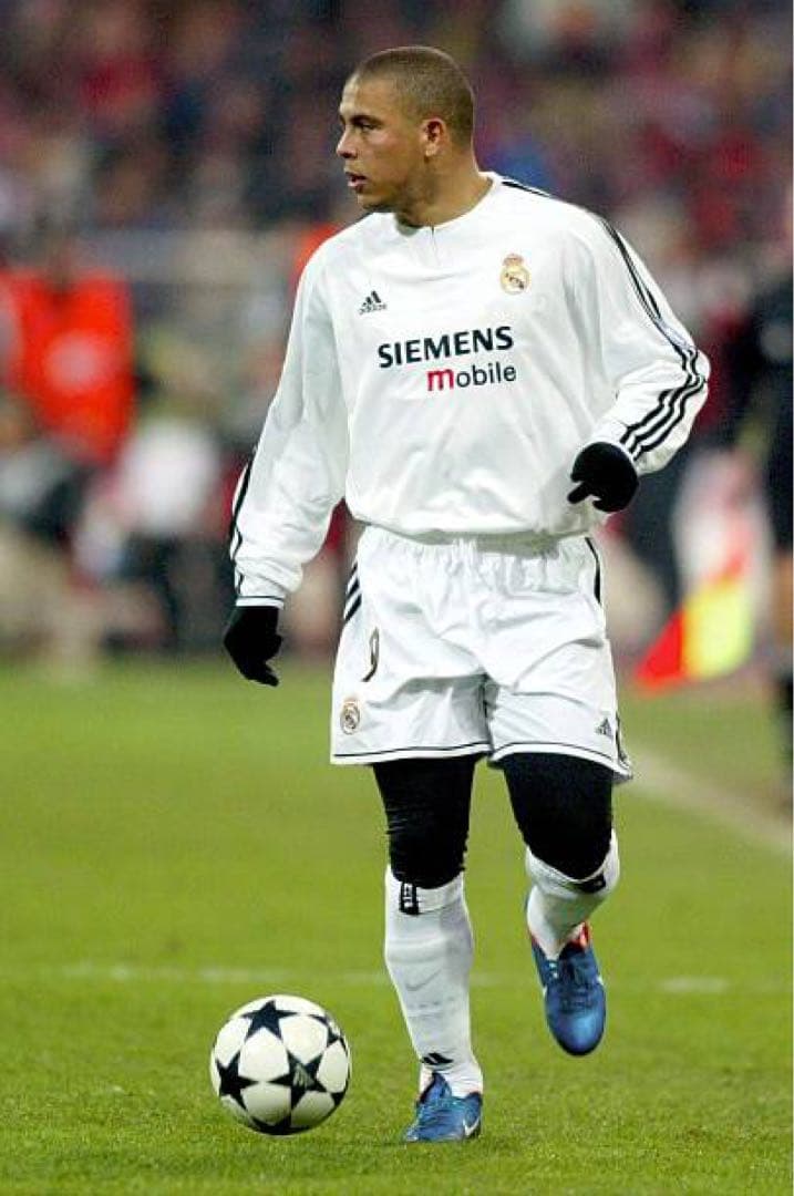 【正規】超激レア　03/04　レアルマドリード　ロナウド　長袖　ユニフォーム