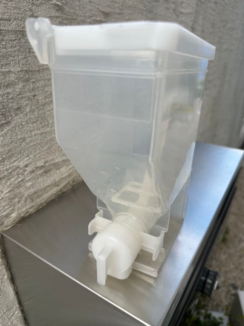 ホシザキ　ティーディスペンサー　PTE-100H2WA1-BK 給茶機