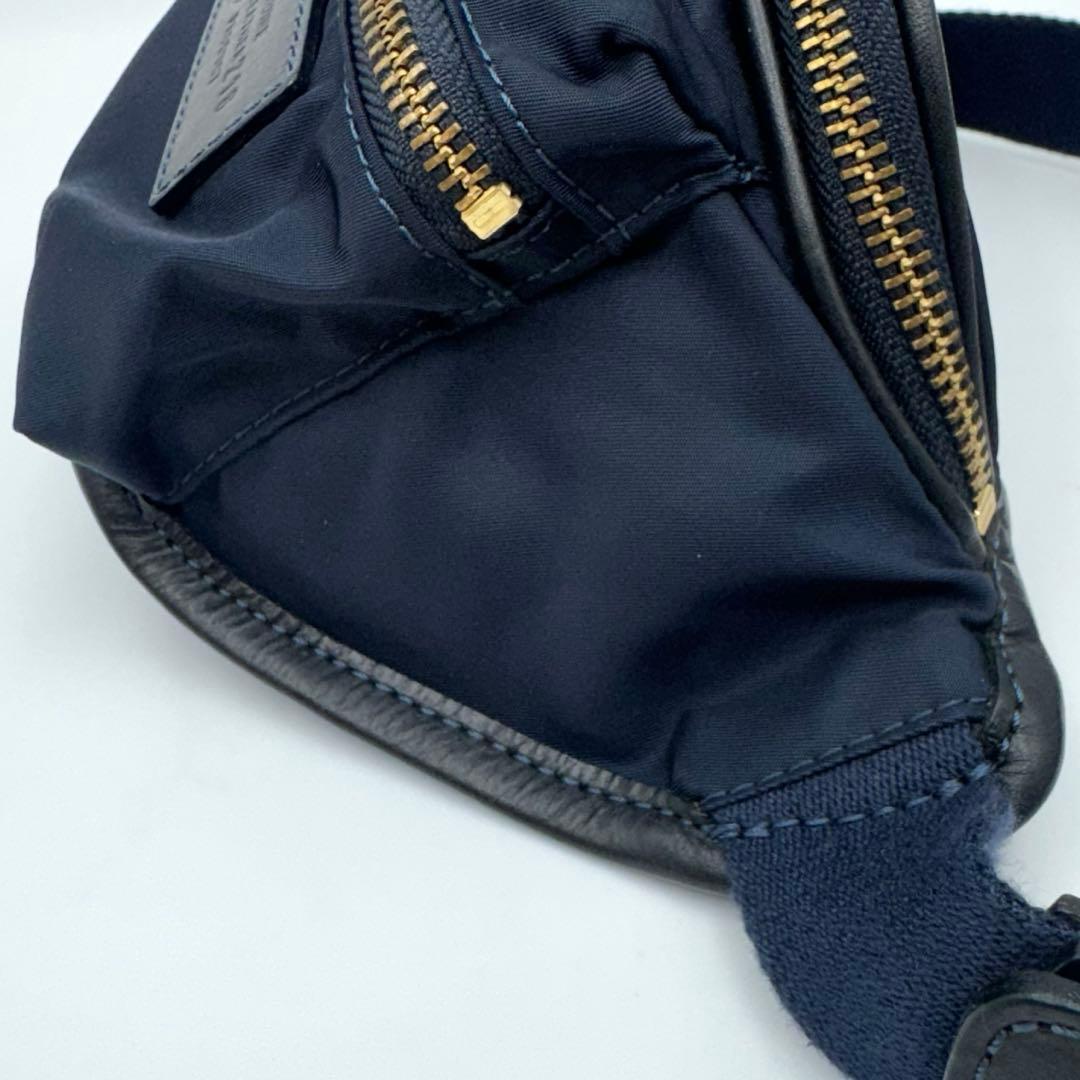 極美品✨フェリージ 218 ボディバッグ トゥモローランド別注 ゴールド金具