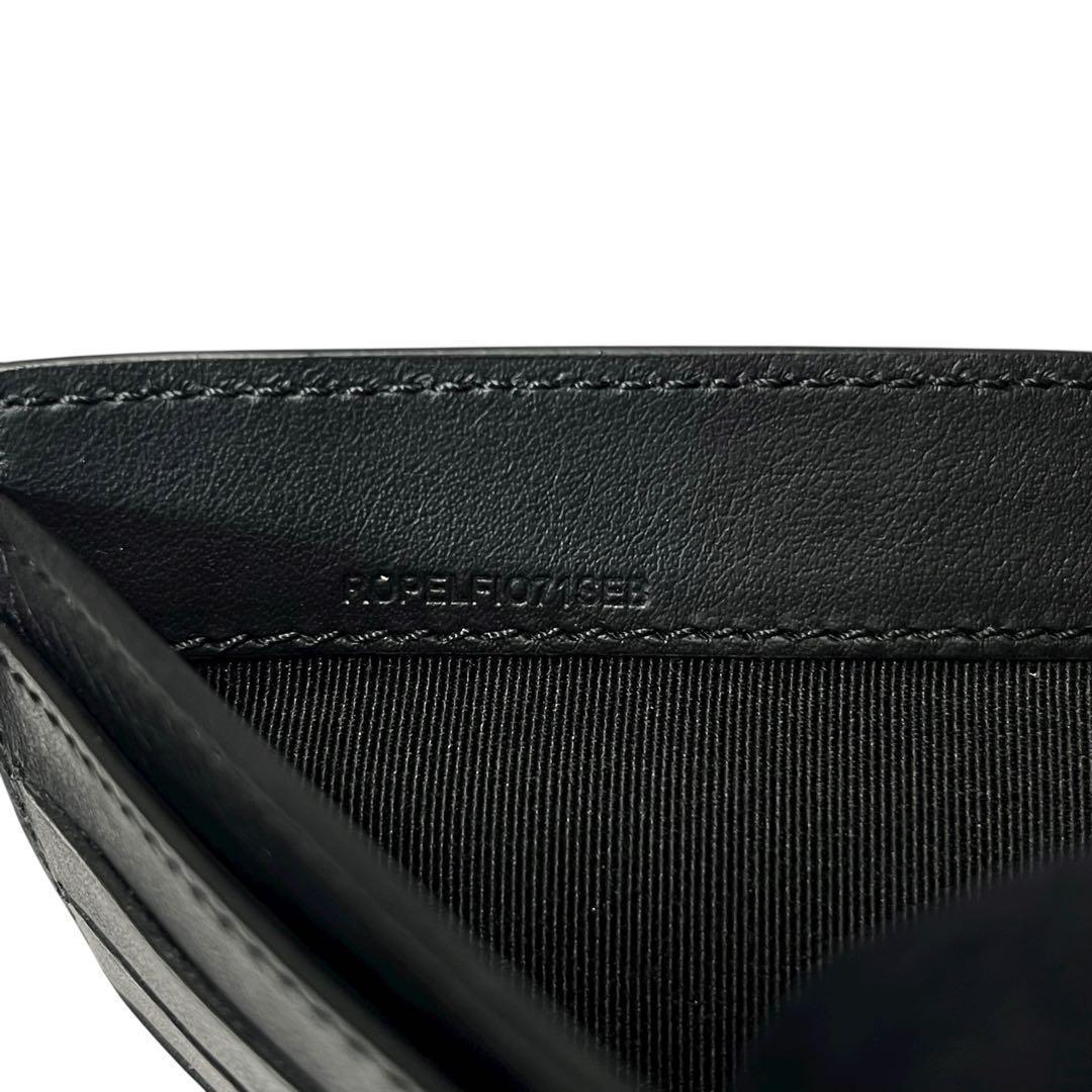 レア✨バーバリー 二つ折り財布 ロゴ刻印 レザー 大容量 ブラック 黒